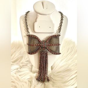 Like NEW!! Betsey Johnson Silver Bow Pink Rhinestone Necklace